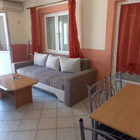 Apartament Kusanovic Supetar
